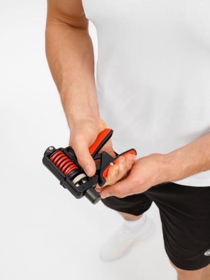 Эспандер кистевой пружинный Motive Power, черный с красным